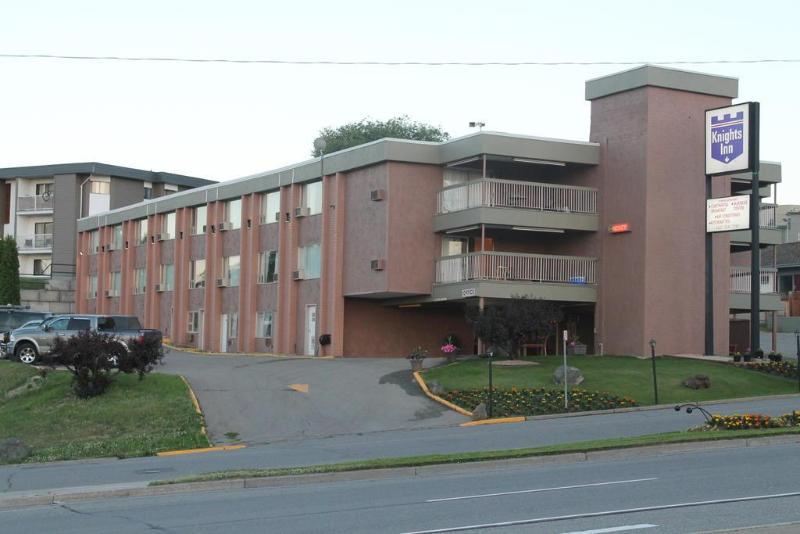 Knights Inn Kamloops Eksteriør billede
